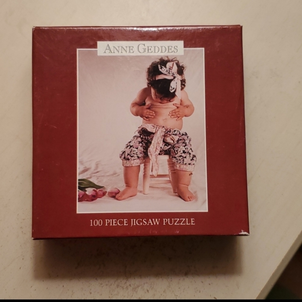 Anne Geddes 100 piece New